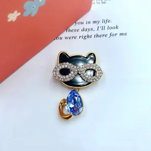 Fashion Alloy Rhinestone Cat Brooch Pin Cute Animal Enamel Lapel Pin Badge Jewelry Gift For Women And Girls
