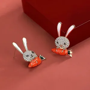 Jolies boucles d'oreilles lapin en strass, puces de lapin scintillantes avec carotte.