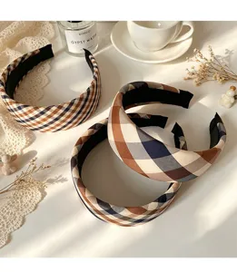 Classic vintage plaid headband for women, stylish high-crown fabric hair hoop aesthetic.