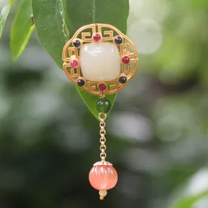 New Chinese retro literary style brooch pendant featuring gold filigree and jade for qipao.
