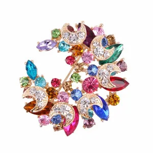 Bunte Kristall Strass Sichel Brosche Damen Mode Tuch Schnalle Schmuck Accessoire