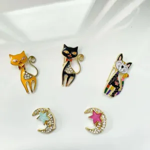 Cute Alloy Enamel Cat Brooch Pins Luxurious Rhinestone Moon Star Badge Suit Collar Pins Fashion Costume Jewelry Gift For Women Men