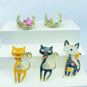 Cute enamel cat and star moon brooches, alloy rhinestone lapel pins, detailed accessory view.