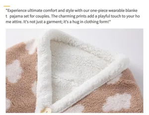 Wolken-Druck tragbare Decke Pyjama Detail, kuscheliges Sherpa-Fleece, weiche warme Loungewear.