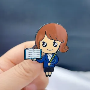 Hübsche Lehrerin Brosche Emaille Pin Legierung Mode Schmuck für Damen Kleidung Details