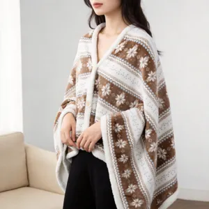 Mantella coperta indossabile accogliente con stampa di fiocchi di neve marroni.