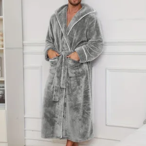 Peignoir homme moelleux en polaire à capuche douce tenue de nuit hivernale avec ceinture