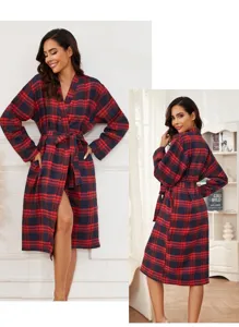 Femme peignoir flanelle carreaux rouge bleu marine manches longues confortable nuit detail