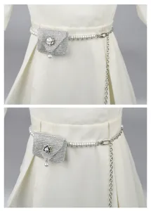 Perlen Taillenkette mit Strass Mini-Tasche und Kamelie Charm für Damen Kleider Gürtel.