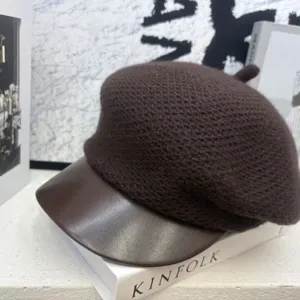 Autunno inverno moda donna berretto in maglia con visiera in pelle cappello gavroche marrone