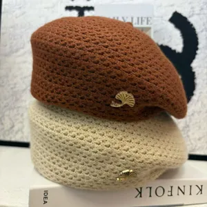 Damen Durchbrochene Gestrickte Barette Einfarbig Atmungsaktiv Maler Hut Casual Chic Frühling Sommer Kopfbedeckung