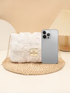 Women evening flower chain shoulder bag 2026 new chic elegant crossbody handbag for ladies.
