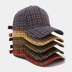 Vintage plaid baseball cap for women, stylish casual sun hat for autumn and outdoor travel.