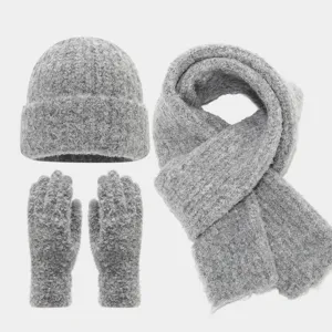 Conjunto de gorro bufanda y guantes de invierno mullidos grises, gorro bufanda manoplas cálidos.