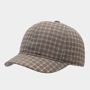 Bruine ruitjes honkbalpet met korte klep, vintage casual zonnehoed voor dagelijks gebruik.