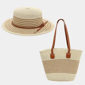 Set de sombrero de paja y bolso tote con detalles de cuero marron para proteccion solar.