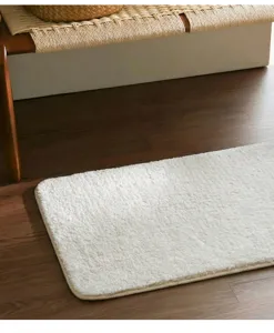 Alfombra de baño absorbente blanca suave para el hogar, alfombra antideslizante gruesa.