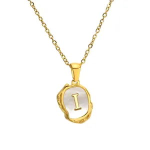 Gold-plated stainless steel necklace with irregular mother-of-pearl pendant letter I.