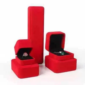 Rood fluwelen sieradendoos set, afgeronde ring en hanger geschenkdoos voor kettingen armbanden.