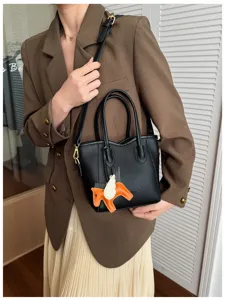 Borsa a secchiello nera in pelle da donna, elegante borsa a tracolla coreana per lavoro.
