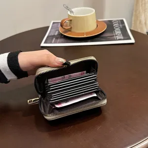 Γυναικείο Πορτοφόλι από Δέρμα PU με Φερμουάρ Πολλαπλές Θέσεις Καρτών Μικρό Πορτοφόλι Μοτίβο Λίτσι Θήκη Πιστωτικών Καρτών Οργανωτής