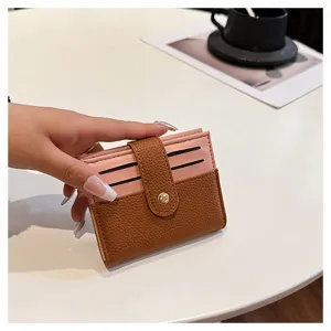 Mini porta carte portafoglio donna, elegante borsellino rosa e marrone in pelle con bottone.