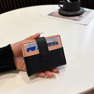 Portacarte di credito minimalista da donna, portafoglio compatto in pelle PU con chiusura a clip.