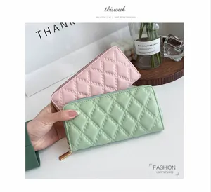 Elegante gewatteerde lange PU lederen portemonnee met rits en grote capaciteit voor pasjes.