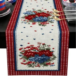 Centrotavola patriottico con stampa di fiori e stelle per decorazione da pranzo festiva.