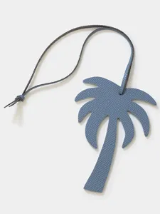 Ciondolo per borsa in pelle a forma di palma blu, elegante portachiavi tropicale chic.
