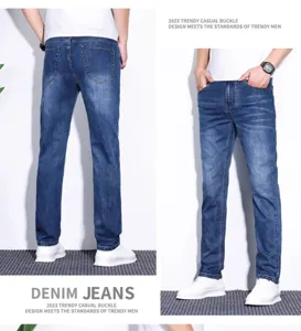 Jeans elasticizzati da uomo denim taglio dratto casual pantaloni blu classici.