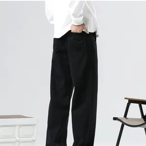 Men's black loose straight-leg denim jeans casual trousers for spring and autumn wear.