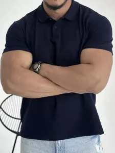 Men's summer ice silk seamless polo shirt, breathable short sleeve business casual top.
