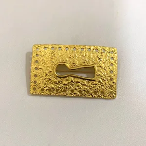 Vintage gold metal keyhole brooch chic textured statement designer jewelry accessory for women