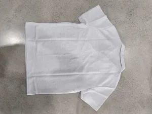 Camisa polo hombre casual de punto waffle manga corta cuello cubano vista detallada