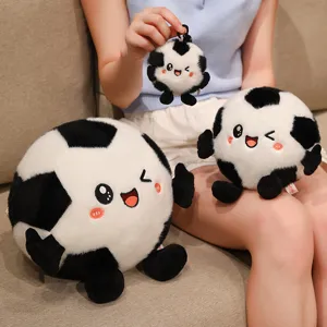 Jouet en Peluche de Football Créatif Mignon Oreiller de Soccer en Peluche Douce