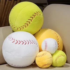 Coussin de baseball en peluche mignon jouet de balle de sport doux avec des porte-cles.
