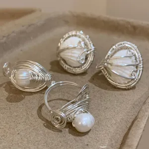 Handgemachte Metall Draht gewickelte Perle Muschel offener Ring Vintage Ozean Stil Schmuck