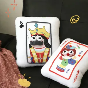 Cuscino peluche carta da gioco cartone animato divano carino bambola lenitiva per ragazze