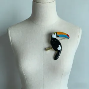 Kleurrijke geemailleerde toekan vogel broche speld voor vrouwen stijlvolle metalen