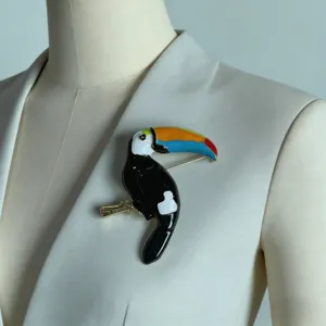 Kleurrijke toekan broche metaal druppel emaille dier sieraden voor dames dagelijks