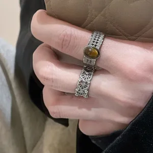 Zilveren open stapelbare ring met kunstmatig tijgenoog, vintage filigraan vinger sieraad.