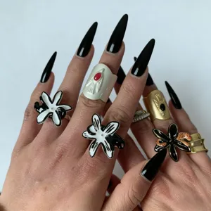 Niche Ontwerp Legering Emaille Bloem Luipaard Open Brede Ring Artistieke Palm Element Strass Verstelbare Vingerring Voor Vrouwen Sieraden Cadeau