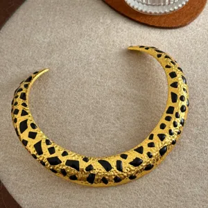 Gargantilla choker leopardo esmalte geométrico estilo francés lujo oro collar statement