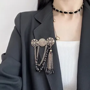 Vintage Gold-Plated Copper Brooch With Artificial Pearl Rhinestone Tassel Chain Cross Bee Brooch For Women Palace Party Jewelry
