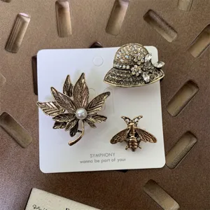 Vintage rhinestone brooch set alloy hat maple leaf and bee pins fashion jewelry gifts for women