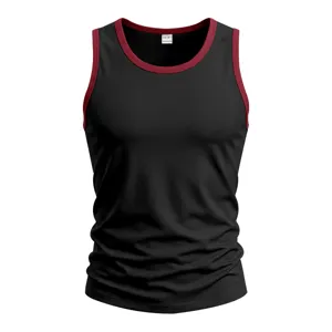 Detail van zwart en bordeauxkleurig sporttanktop voor heren, ademende fitness- en gym-workouttop.