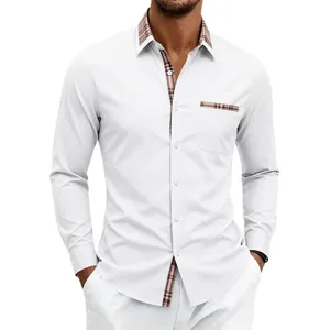 Gedetailleerd overzicht heren wit shirt met lange mouwen en bruine ruit kraag en zak.
