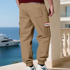 Pantaloni cargo felpati da uomo casual con pratiche tasche e polsini a coste per outdoor.
