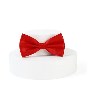 Klassische rote Satin Fliege fuer Herren Hochzeit Anzug elegant Hals Accessoire Neu.